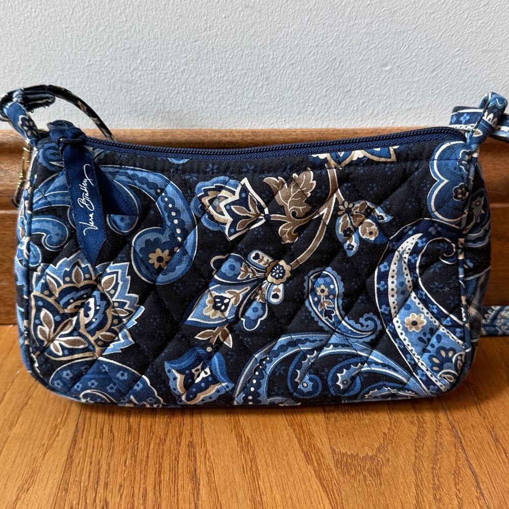 Vera Bradley‎ Windsor Paisley Navy Blue Crossbody Shoulder Bag Made In USA
